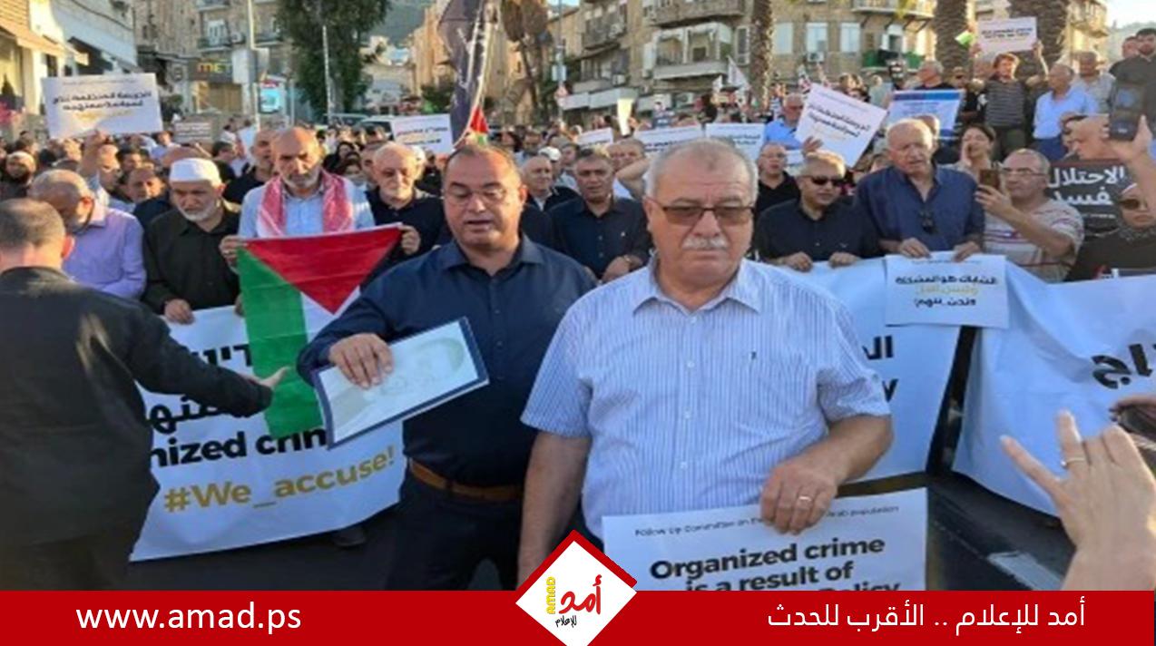 محمّد بركة يحيي حشود المشاركين في مظاهرة حيفا "السبت"