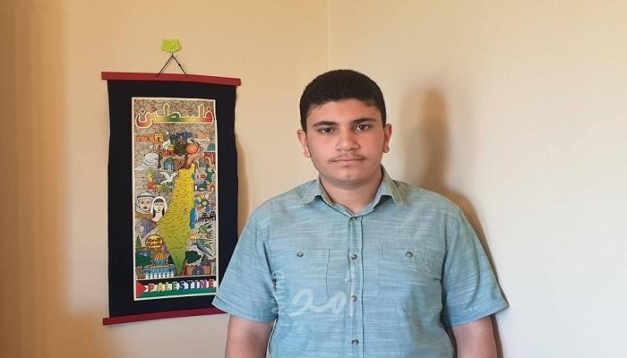 الطالب الفلسطيني اسماعيل عجاوي يلتحق بـ "هارفرد" بعد معاناة مع السلطات الأمريكية