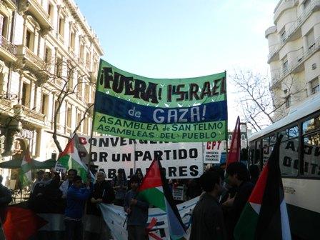 تواصل المظاهرات في الارجنتين تنديدا  بالعدوان الاسرائيلي وتضامنا مع الشعب الفلسطيني