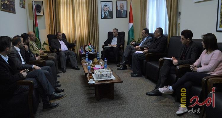 التربية تبحث مع مجلس بلدي نحالين عدة قضايا تعليمية