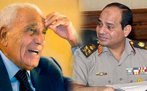 هيكل: السيسي لن يكفيه "نصف نجاح" وهو بحاجة لأن يثور على نظامه