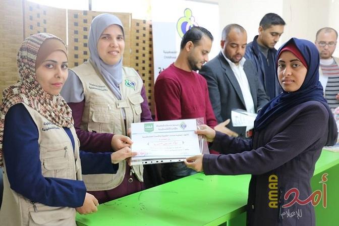 خدمات الطفولة تختتم دورة"إعداد منشط" للخريجين