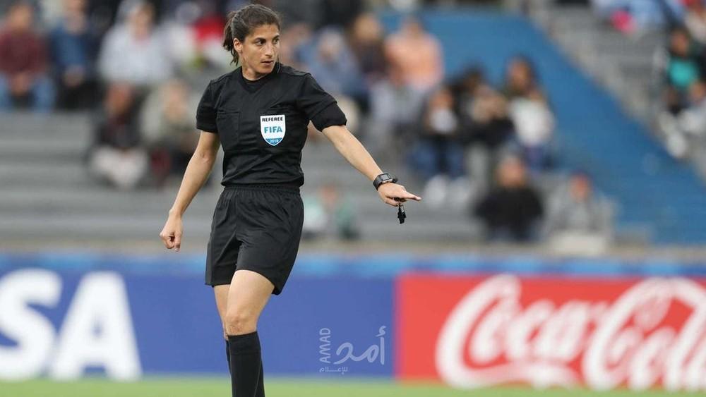 الفلسطينية ريم حسين تدير نهائي دوري أبطال أوروبا للسيدات