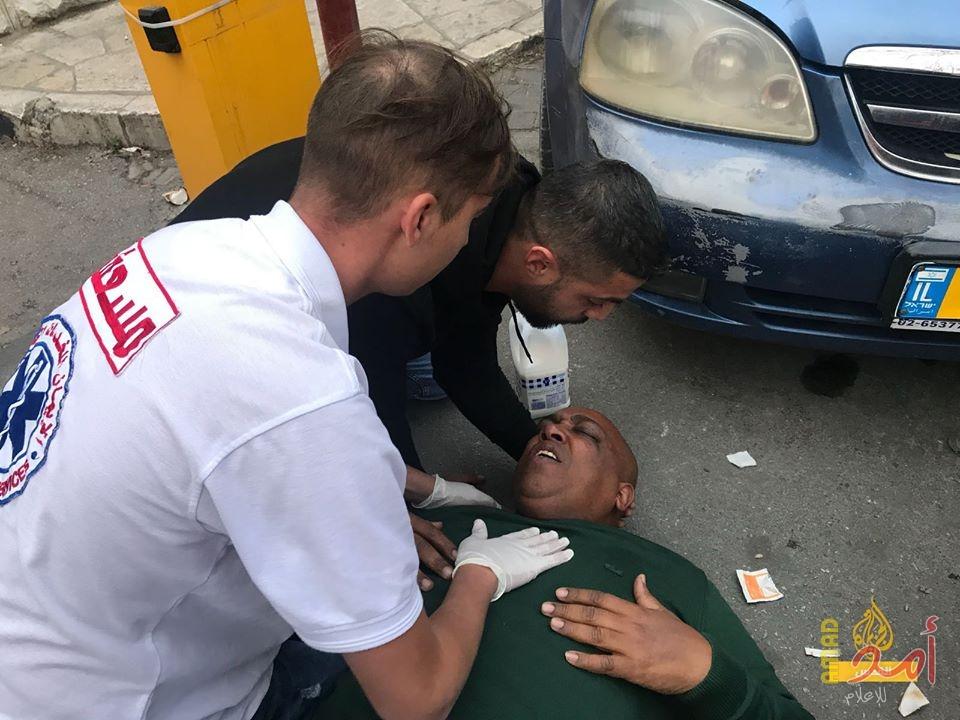 اصابات بالاختناق بينها القيادي الفتحاوي "حاتم عبد القادر" في القدس