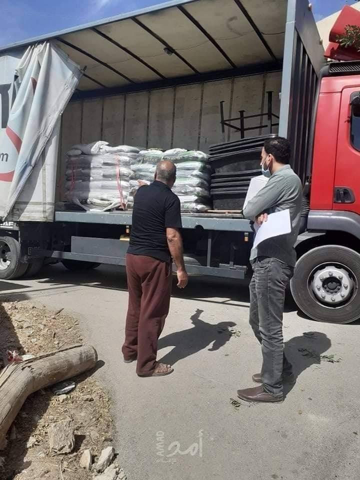 تنمية نابلس تبدأ بتوزيع الطحينالخاص بمرضى حساسية القمح  وتنمية القدس تقدم مساعدات للملجأ الخير