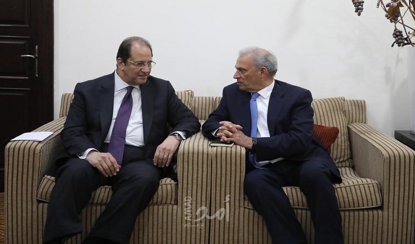 وفد حكومي فلسطيني يلتقي رئيس جهاز المخابرات العامة المصرية في قطاع غزة