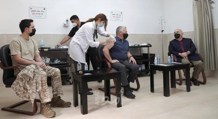 الأردن: الملك عبد الله وولي العهد والأمير حسن يتلقون لقاح "كورونا"