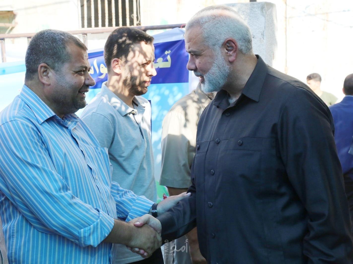 هنية يعزي بوفاة "أحمد نمر حمدان" أحد مؤسسي حركة حماس