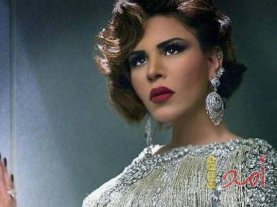بالفيديو: قبل طردها.. أحلام ارتدت فستانًا بمليون و300 ألف دولار بتصميم لبناني!