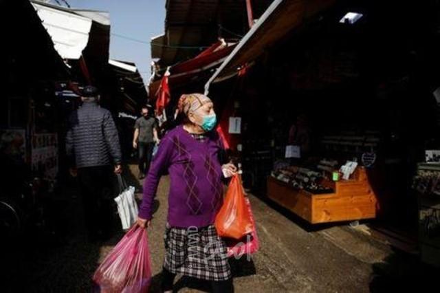 إسرائيل تستخدم الجيش لمساعدة الشرطة لفرض الإغلاق الناجم عن كورونا