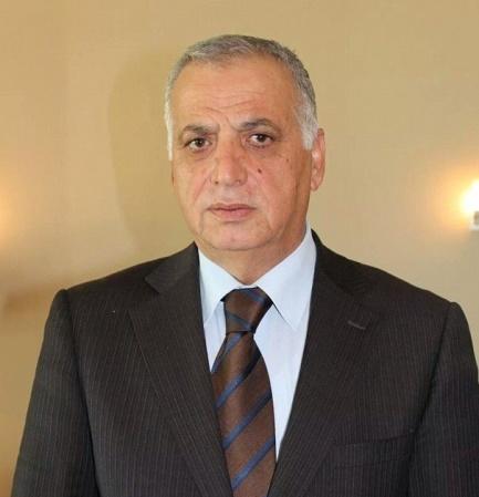 بعد إقالة القاضي صرصور..عباس يعين القاضي عماد سليم سعد رئيساً للمحكمة العليا