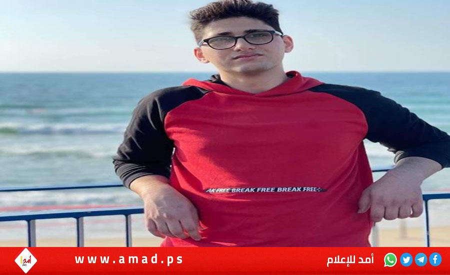 الصحة: استشهاد الشاب يزن خصيب عقب إطلاق الاحتلال النار عليه عند مدخل رام الله الشمالي