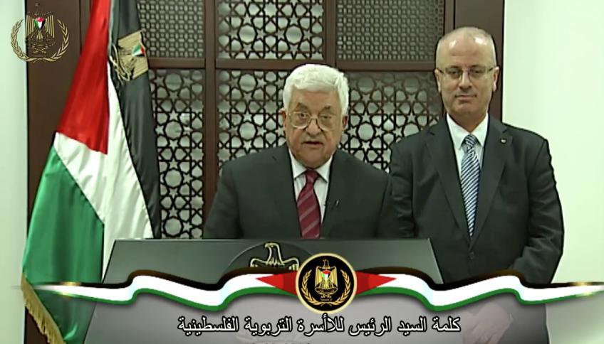 المعلمون يعلنون ترحيبهم باستجابة الرئيس لمطالبهم ويعلنون استئناف الدراسة غدا