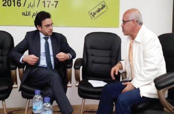 الشاعر إيهاب بسيسو: استعادة التفاصيل تمرين ذاتي لمقاومة المنفى والاغتراب