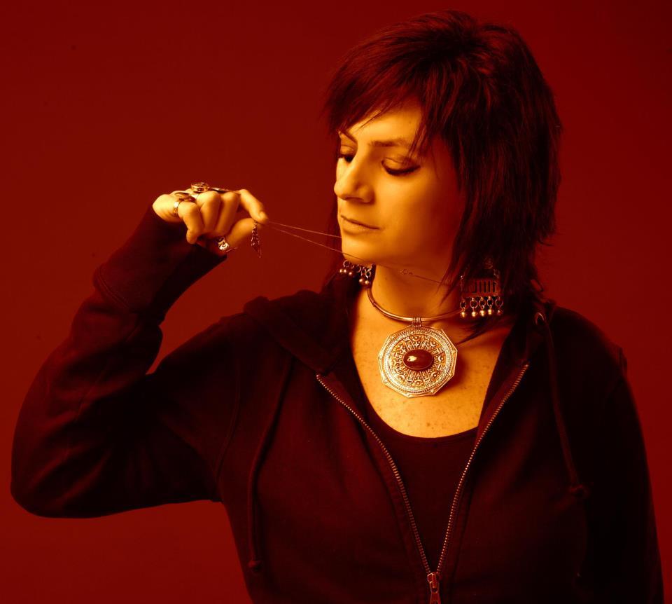 الفنانة الفلسطينية ريم بنا تتسلم جائزة "ابن رشد" الجمعة المقبلة