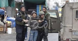 القدس: جيش الاحتلال يعتقل فتى ويقتحم منزل ذويه