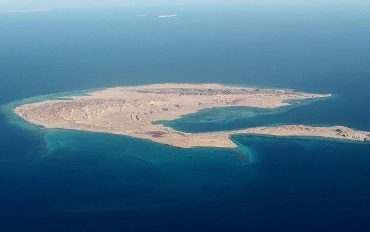 القضاء المصري: بطلان اتفاقية مصر والسعودية حول تيران وصنافير