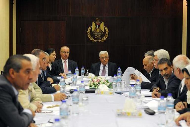 ما هي أمتيازات واستحقاقات عضو اللجنة المركزية في حركة فتح ؟