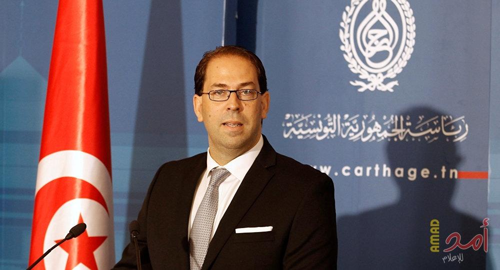 الحزب الحاكم في تونس يعلق عضوية رئيس الوزراء الشاهد