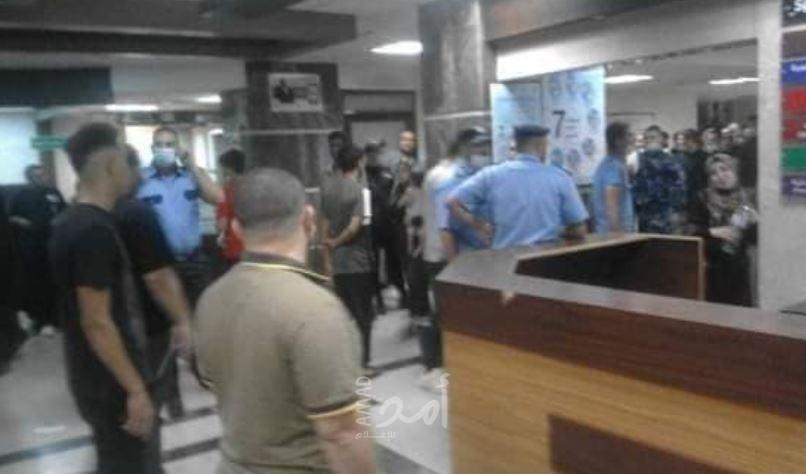 غزة: أسرة متوفي بـ"كورونا" تعتدي على مستشفى الشفاء - صور