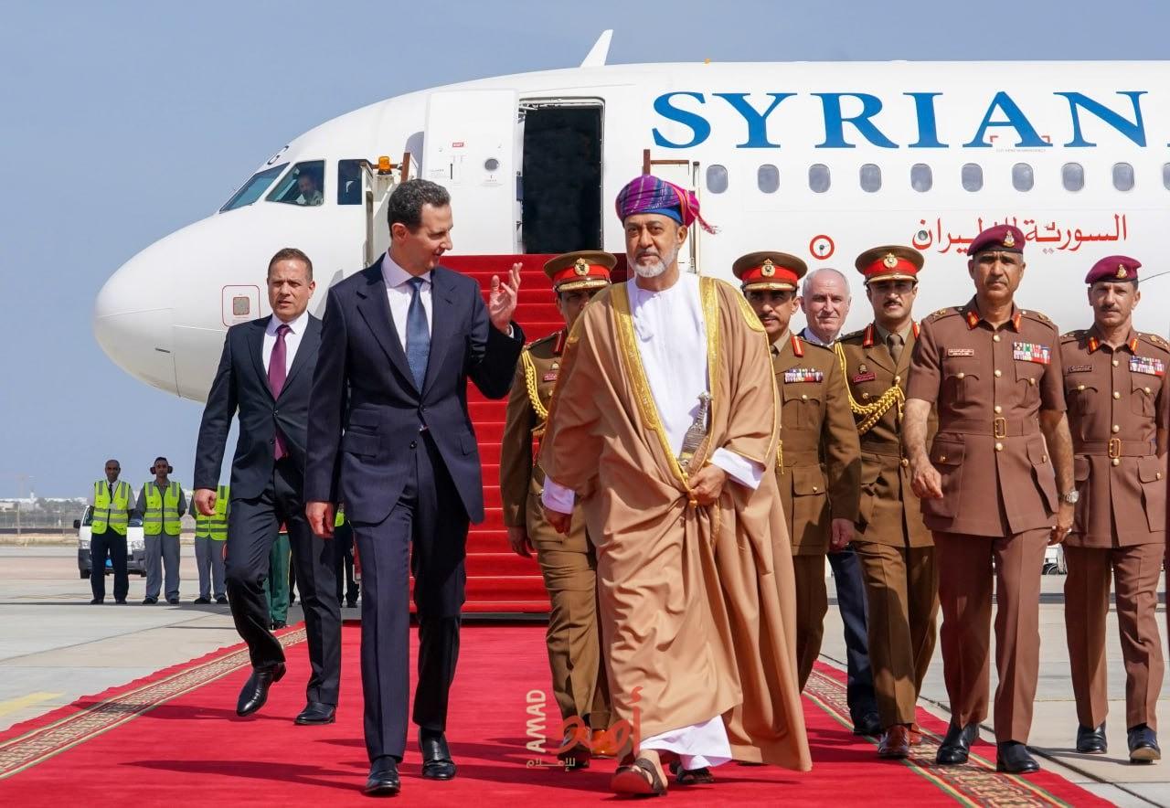 الأسد يزور سلطنة عمان ويلتقي خلالها السلطان هيثم بن طارق