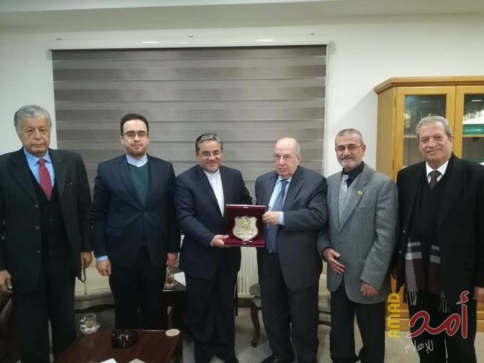بالصور - الزعنون يستقبل سفير إيران