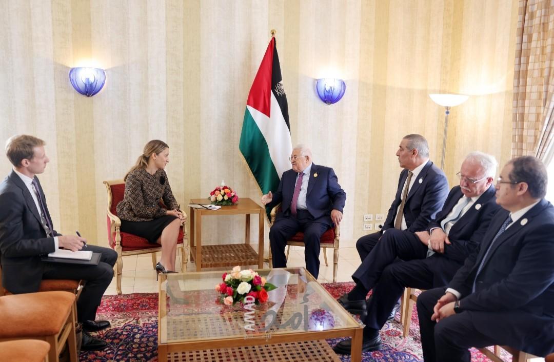 عباس يؤكد أهمية خلق أفق سياسي من أجل تحقيق السلام على أساس الشرعية الدولية