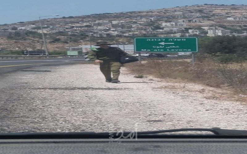 اعتقال فلسطيني يرتدي زي عسكري إسرائيلي وبحوزته سلاح قرب مستوطنة شمال رام الله