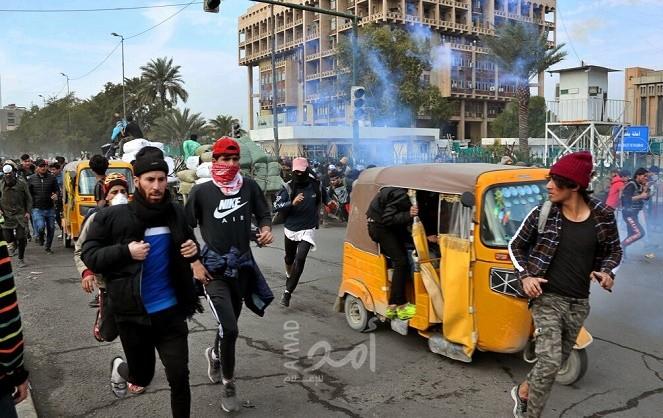 تقرير: حلم وحب وجرأة... كسر محرمات اجتماعية في تظاهرات العراق