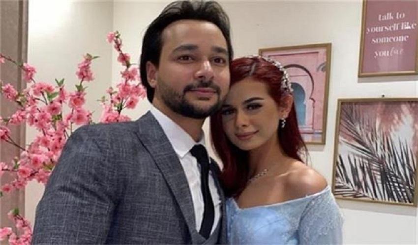 زوج منة عرفة: محمد نجاتي حب يعمل شو وكذب.. وانشهر على حسابنا