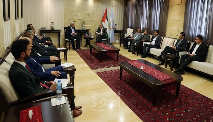 أشتية يبحث مع نقابة المهندسين سبل الحد من البطالة