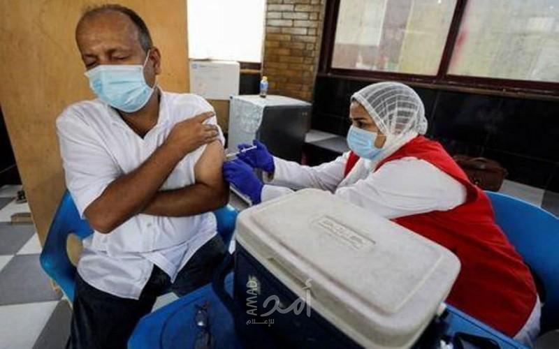 مصر تتيح تطعيماً فورياً ضد كورونا وسط الموجة الرابعة للجائحة