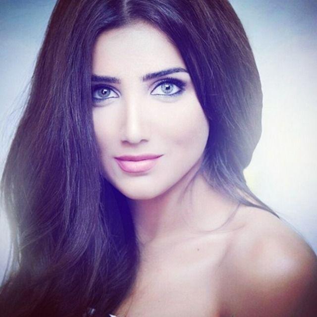 بالفيديو .. مي عمر تتصدر جوجل بعد تصريحات الخيانة