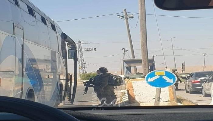 رام الله: جيش الاحتلال يغلق مدخل بلدات بني زيد الغربية