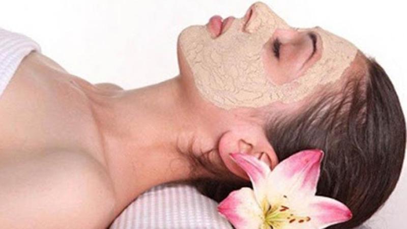 استخدمي ماسك الطحينة قبل الزفاف