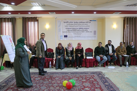 غزة: برنامج الصحة النفسية المجتمعية في الأونروا ينظم تدريبًا حول مهارات الحياة والدعم النفسي الاجتماعي