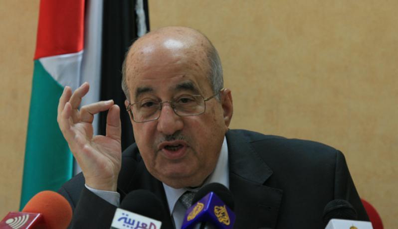 الزعنون ينعى عضو المجلس الوطني سعيد كمال