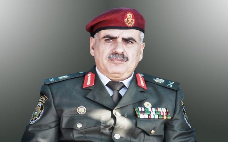 الرئيس عباس يصدر قرارا بتعيين اللواء يوسف الحلو مديرا عاما لجهاز الشرطة