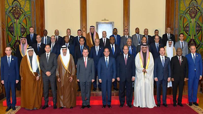 تفاصيل لقاء الرئيس المصري "السيسي" بــ رؤساء مخابرات الدول العربية