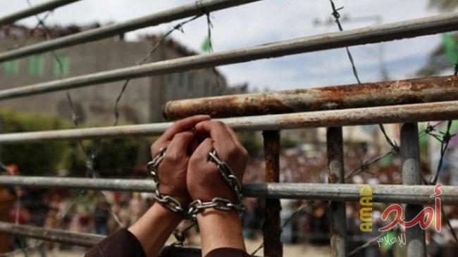 (6) أسرى يواصلون إضرابهم المفتوح عن الطعام