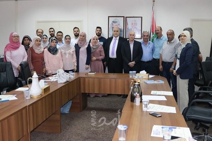 رام الله: مجموعة من مفتشي العمل يؤدون اليمين القانوني