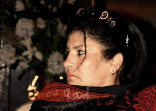 رام الله: الإعلام تنعى الصحافية والكاتبة "سامية فارس"