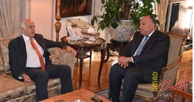 تفاصيل لقاء الرجوب مع وزير الخارجية المصري