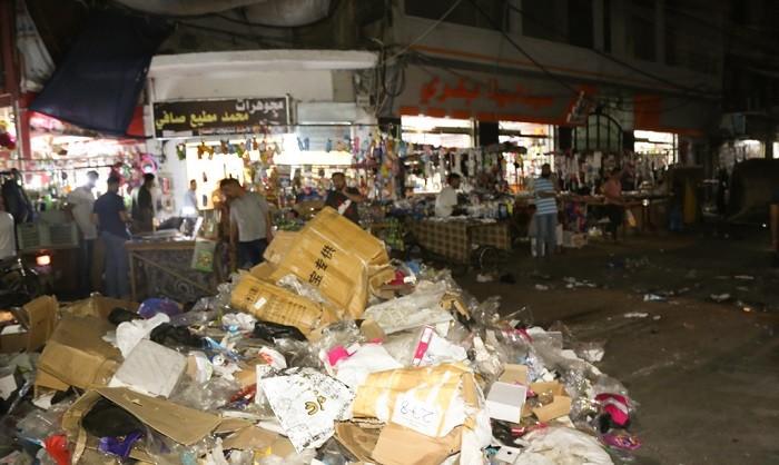 بلدية خان يونس تجمع وتُرحل (955) طن نفايات خلال إجازة "عيد الأضحى"