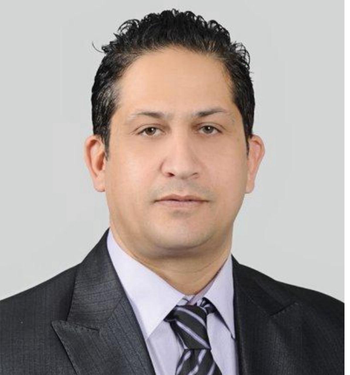 جزيرة سازان هي عنق الزجاجة الأوروبي للسيطرة على مضيق أوترانتو وخنق روسيا