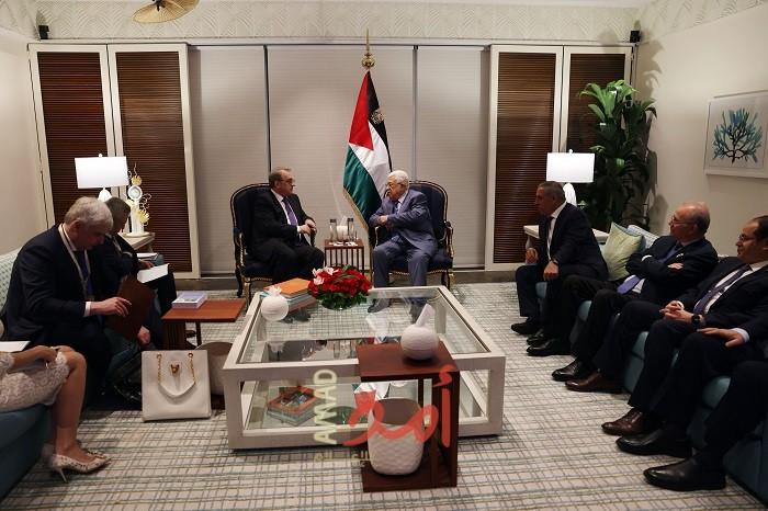 الرئيس عباس يجتمع مع مبعوث الرئيس الروسي للشرق الأوسط