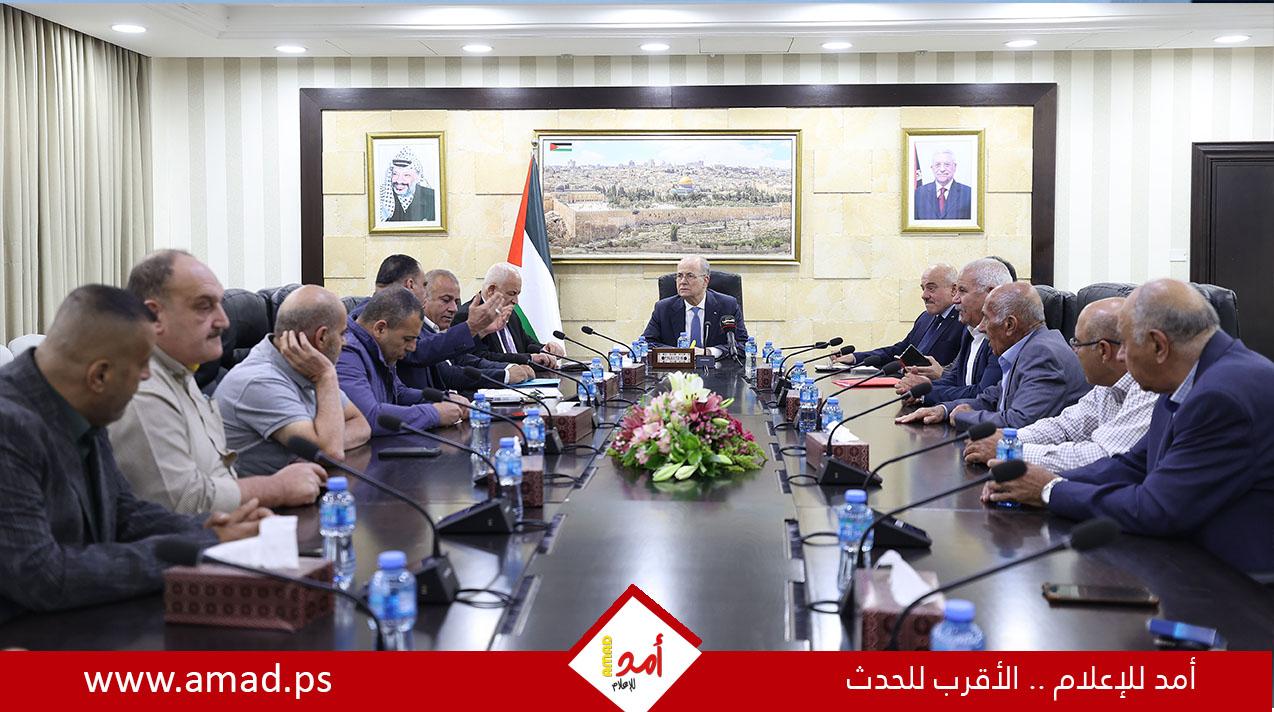 مصطفى: الحكومة ملتزمة بتقديم كل ما أمكن لتوفير احتياجات أبناء شعبنا وتعزيز صمودهم