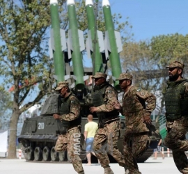 باكستان تنفي تقرير هندي حول إرسال 20 ألف جندي إلى غزة: مفبرك وخبيث