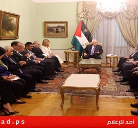 عباس يلتقي إعلاميين وصحفيين مصريين ويضعهم في صورة الواقع الفلسطيني