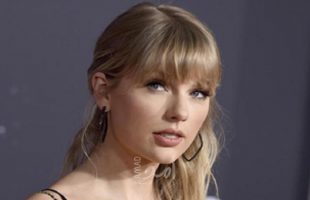 سيدة القطط نجمة البوب ​​تايلور سويفت ..كيف تؤثر على سباق الرئاسة الأميركية؟